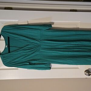Old Navy Green Long Sleeve Dress
